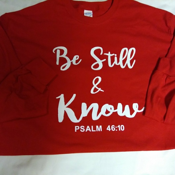 gildan red long sleeve